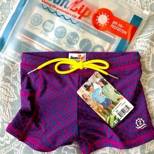 **BRAND NEW W/ TAGS** Swimzip Red Blue Print Euro Trunk Shorts Baby Boy Size 3T